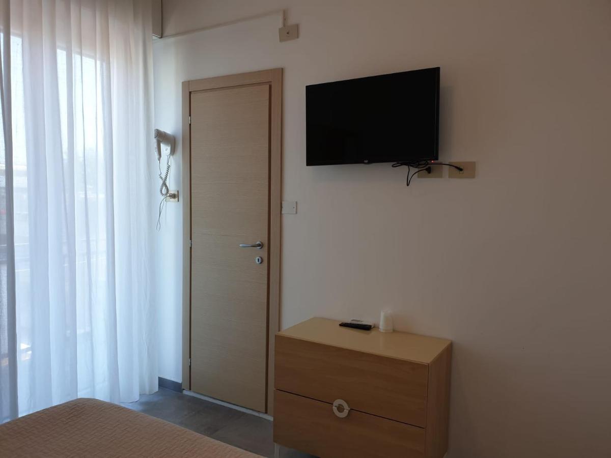 Hotel Baden Baden Rimini Eksteriør billede
